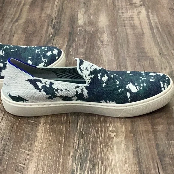 Preowned Rothy’s Slip On Sneakers Green Camo Size 7.5 (Item#S035) - Picture 5 of 8